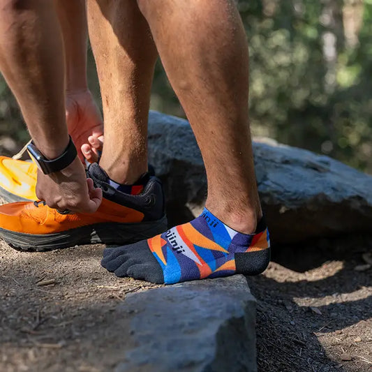 Injinji Spectrum Run Lightweight No Show Sock - Bog Dog Running