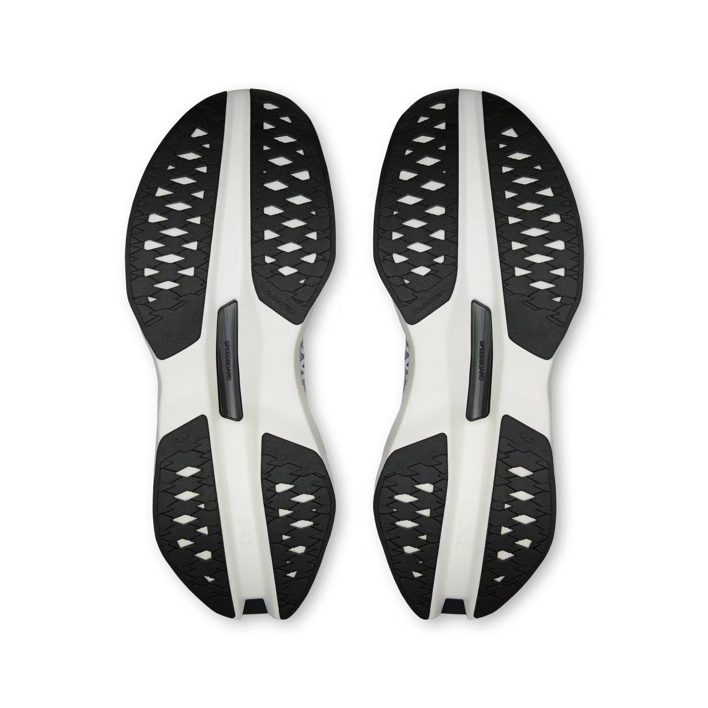 On Cloudboom Max - Bog Dog Running