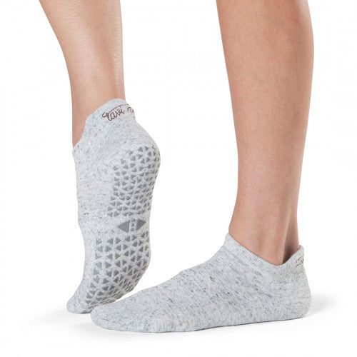 Tavi Noir Savvy Yoga/Pilates Socks - Bog Dog Running