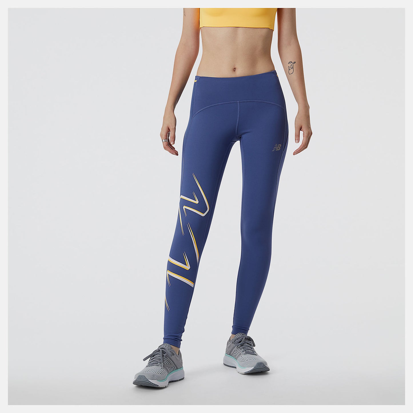 New Balance Women's Graphic Impact Run Tight Bog Dog Running