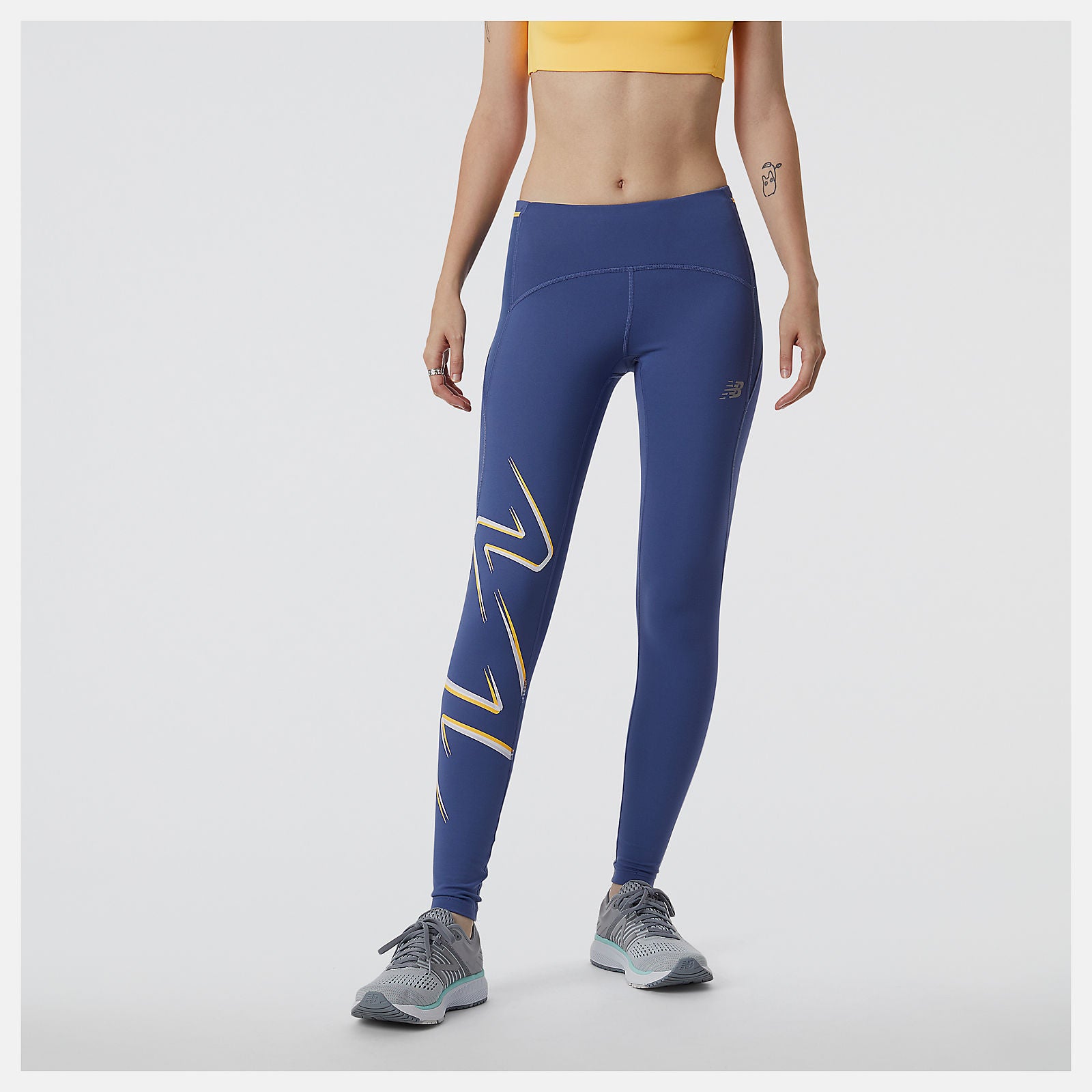 New Balance Women's Graphic Impact Run Tight Bog Dog Running