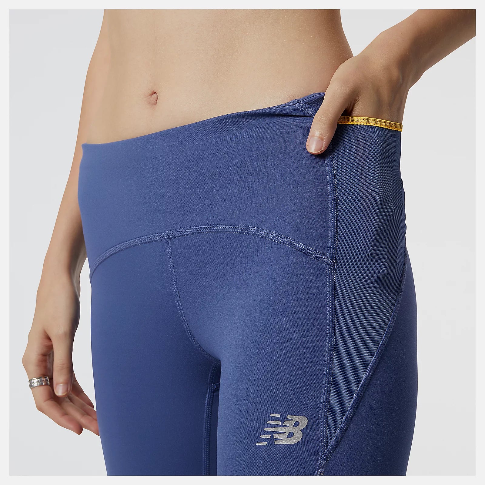 New Balance Women's Graphic Impact Run Tight Bog Dog Running