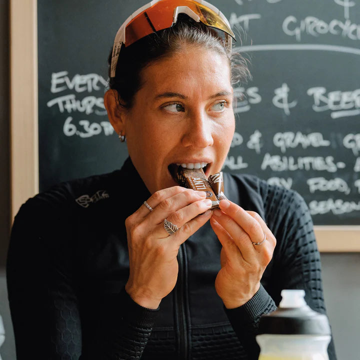 Veloforte Avanti Energy Bar Bog Dog Running