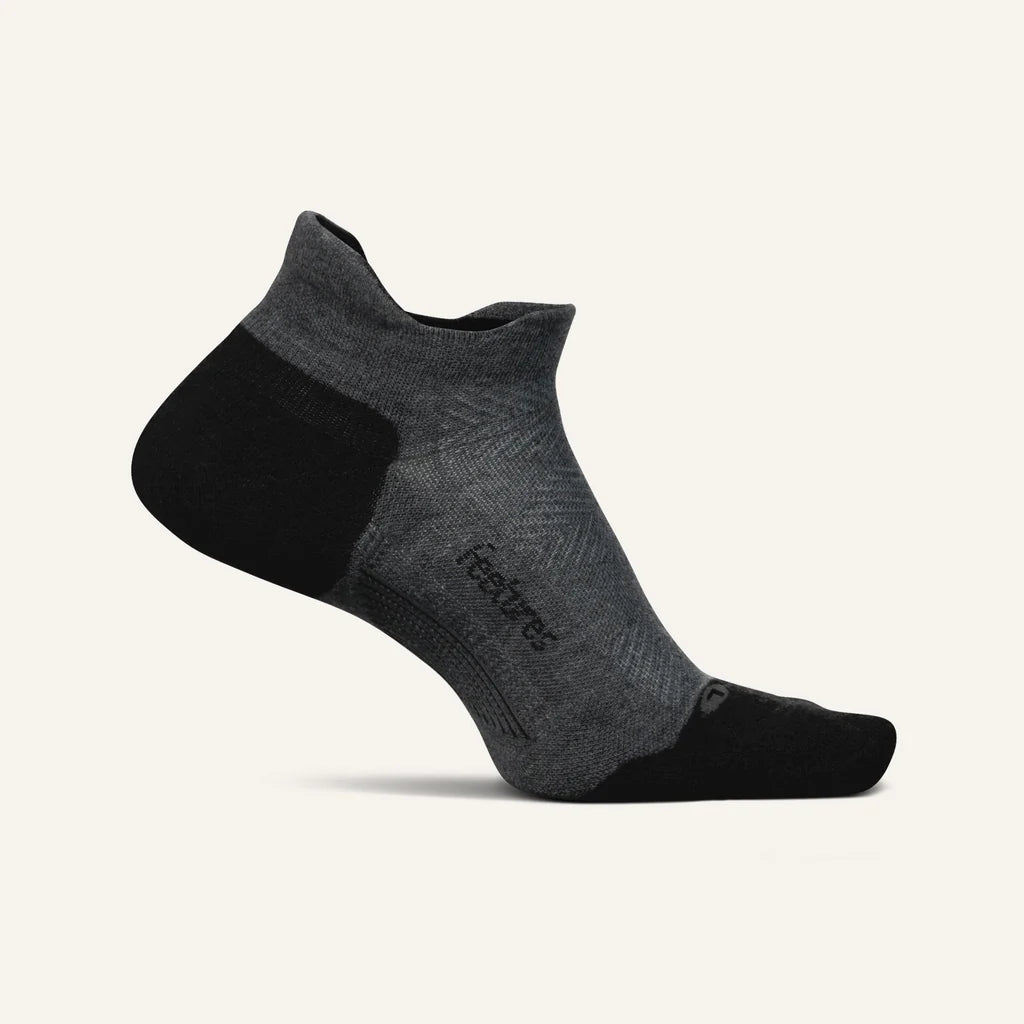 Feetures Elite Max Cushion No Show Socks - Bog Dog Running