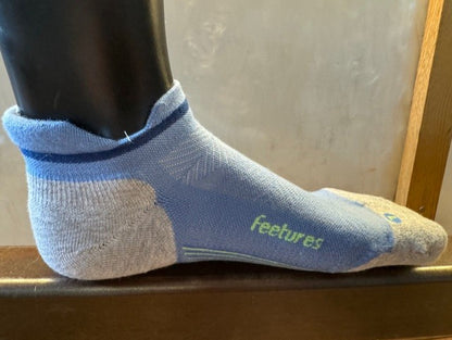 Feetures Elite Max Cushion No Show Socks - Bog Dog Running