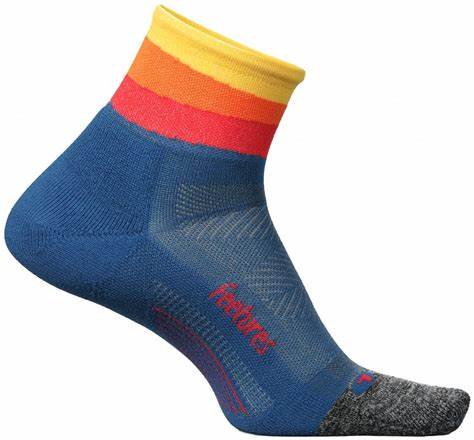 Feetures Elite Ultra Light Cushion Quarter Socks - Bog Dog Running