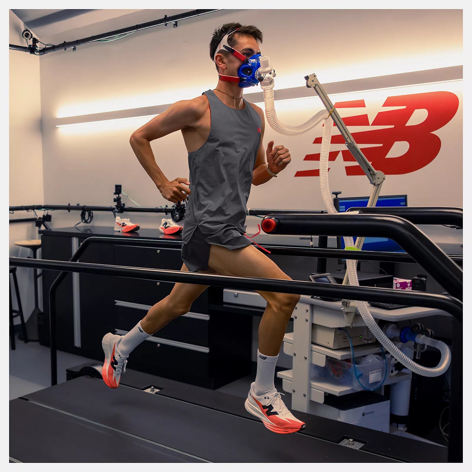 New Balance Fuelcell SuperComp Elite 5 Men's Running Shoe - Bog Dog Running