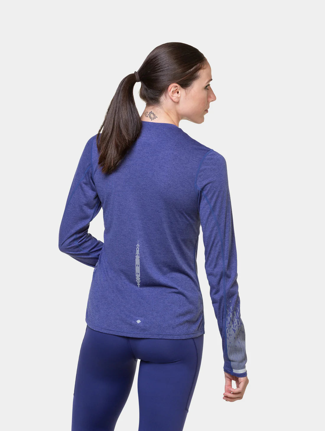 Ronhill Tech Reflect Long Sleeve Women's T-shirt - Bog Dog Running