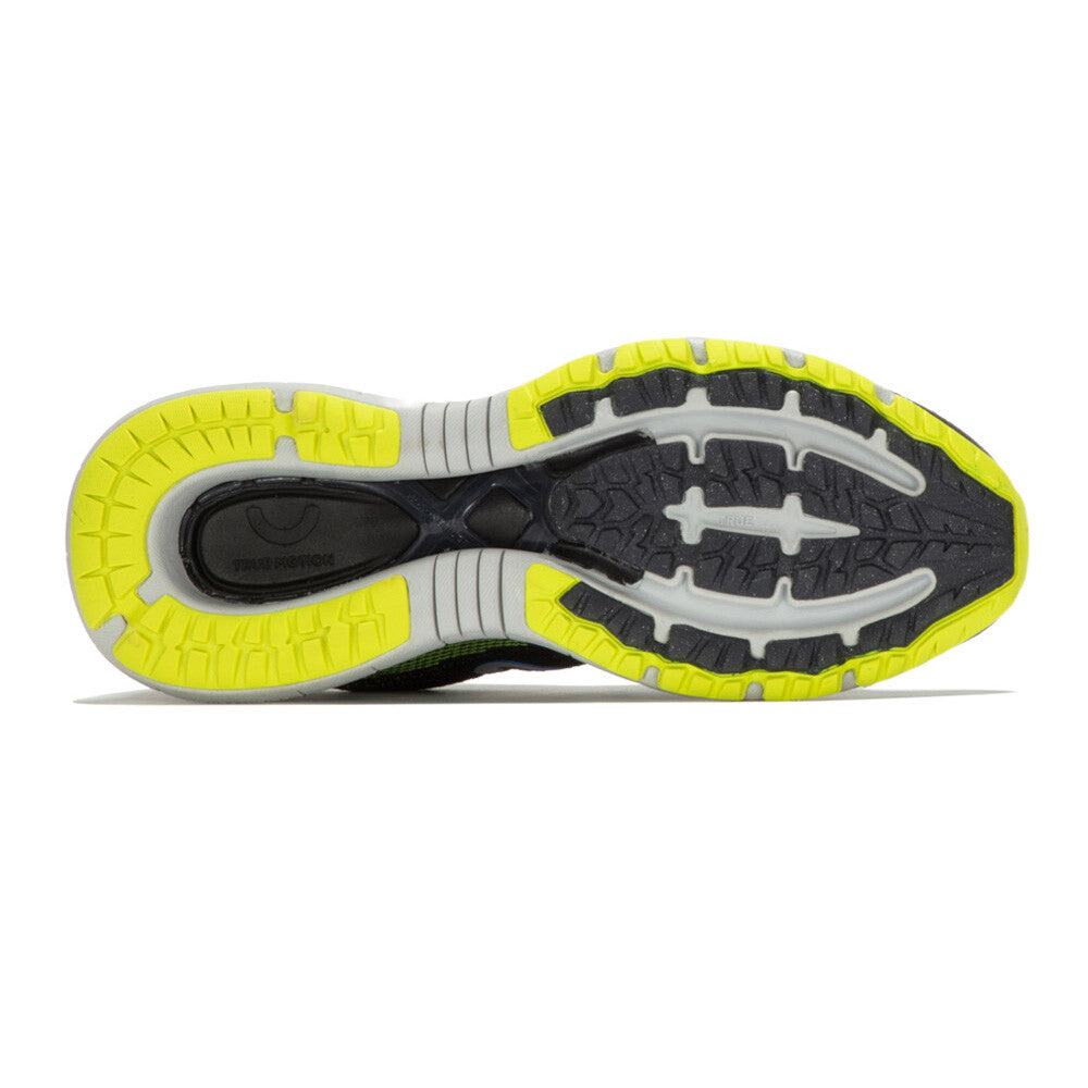 True Motion U-Tech Aion Men's Running Shoes - Bog Dog Running